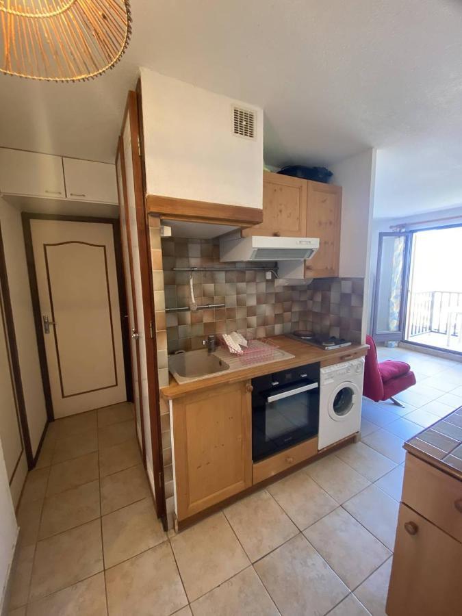 Appartement T3 Avec Terrasse Donnant Sur La Mer Sur Saint Pierre La Mer エクステリア 写真